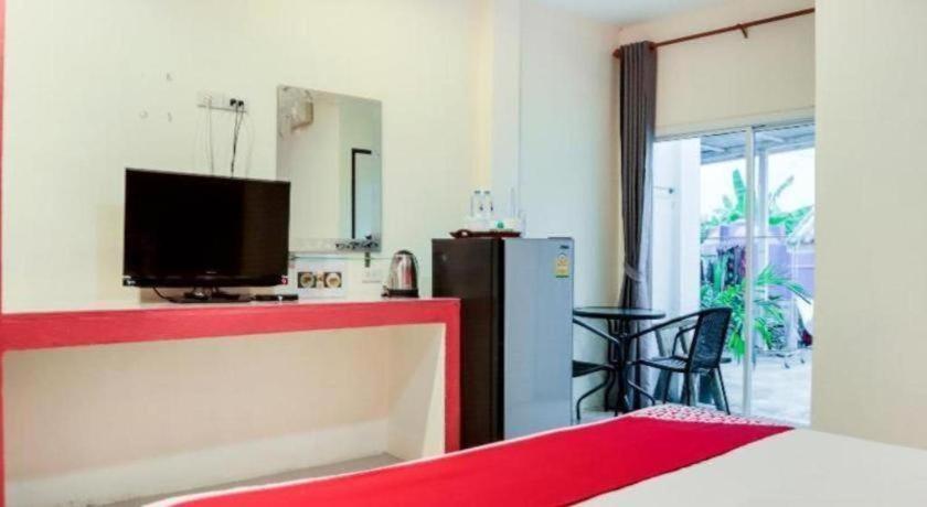 Oyo 902 Life And Love Resort Ao Nang Exteriör bild